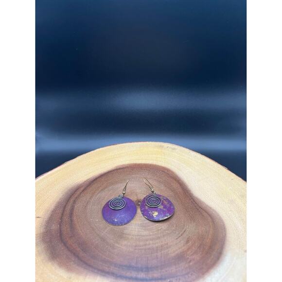 Vintage Painted Spiral Metal Earrings - Picture 2 of 5